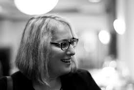 Linda Stone's Instagram, Twitter & Facebook