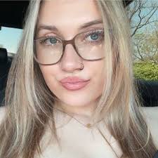 hannah simonds (@hannahxsimonds)