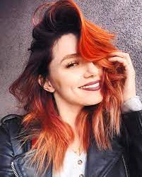 20 Bright Red Hairstyles That Sizzle Tintes De Cabello Tonos De Cabello Cabello Con Californianas