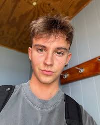 iCloud storage is full ☁️👉