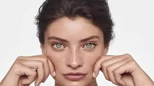 El orden de los productos sí afecta el resultado: no olvides el paso cero  de tu rutina skincare