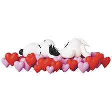 Medicom Peanuts UDF - Full Of Heart Snoopy Merchandise | Zavvi.de
