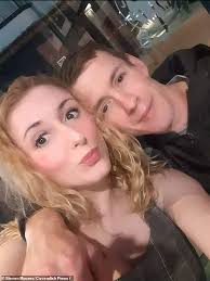 Ex-boyfriend tipped vindaloo curry and pint of lager over head of  ex-girlfriend who is carrying his unborn baby when Indian restaurant meal  to discuss childcare turned nasty