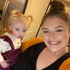 Sarah Weems (@Sunshine_Bee)