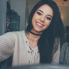 Olivia Hodges's Instagram, Twitter & Facebook