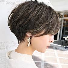 No wonder this particular style constantly makes its way to the runways and red carpet. 30 Easy To Use Short Hairstyles For Asian Women In 2020 Latest Short Hairstyle Ideas 2020