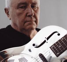 London Experiences, Hammer, Slide & Wham with a Musical Legend (PRIVATE)