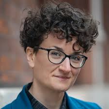 Flora Wilson's Instagram, Twitter & Facebook