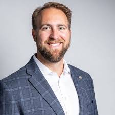 Adrienne Battle's Instagram, Twitter & Facebook