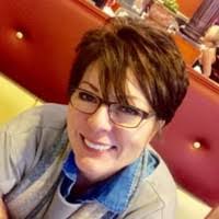 Laura Jasper's Instagram, Twitter & Facebook