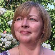 Claire Pickering (@clairereanne)