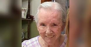 Martha Hopson's Instagram, Twitter & Facebook