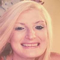 Elizabeth Faron's Instagram, Twitter & Facebook