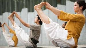 Why You Shouldn T Drink Water While Practicing Yoga Isha Yoga Yoga Routine For Beginners Hatha Yoga Teacher Training