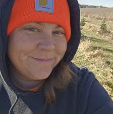 Looking for a beagle puppy!