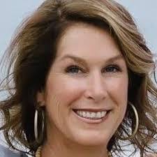 Karen Kemmerer's Instagram, Twitter & Facebook