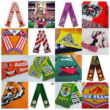 Ich biete hier einen gebrauchten aber sehr gut. Fanschal Gestalten Individuell Ab 1 Stuck Wildemasche