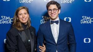 Oficiální fun (full of džouks) page snowboardcrossařky evy samkové! Snowboardistka Eva Samkova Ma Doma Nejen Fesneho Herce Takhle Znamy Sympatak Prokazal Ze Ma Velke Srdce Super Cz