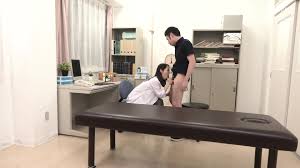 VEMA-184 定時制スクールの淫乱保健医 夜の中出し診察室 篠田ゆう - Yuu Shinoda - EPORNER