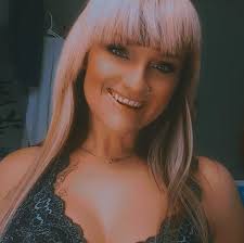 Danielle Shelton (@danielle.shelton.607214) • Facebook, Connect with friends