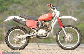 9 Crf 230 Retro Ideas Motorcycle Bike Cool Bikes