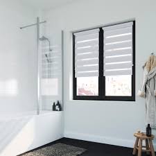 Gifi vous propose de découvrir votre nécessaire de fond de baignoire et rideau douche. Store Enrouleur Jour Nuit Blanc Ontario L 55 X H 160 Cm Leroy Merlin