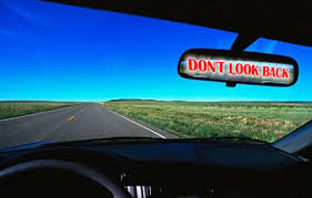 It&#39;s a New Year, Don&#39;t Look Back, Reaching Forward Phil 3:13 ... via Relatably.com