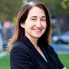 Erin Sweeney's Instagram, Twitter & Facebook