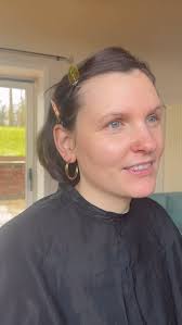 Préparation de @celine.hubaut par @jackiebrownmakeup 🪄 pour un shooting  avec @coze.photographie et @3.petits.mots , Des yeux et un sourire pareils…  un plaisir à maquiller 🤩, #professionalmakeup ...