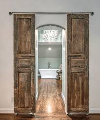Porte Coulissante De Salle De Bain Bois En Et Deco Vintage Decoration Salle De Bain Vieilles Portes De Grange Salle De Bain Bois