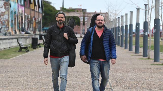 El dúo rosarino Santucho-Venegas lleva a Caba su disco Ambulantes
