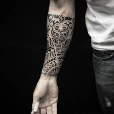 For the wanderlust in you, a simple yet delicate form of art. Super Cool And Masculine Forearm Tattoo Ideas And Designs For Men