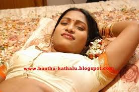 Amma pookulo voorina rasaanni amma guddaku raaasaaaanu. Amma Gudda Shefalitayal