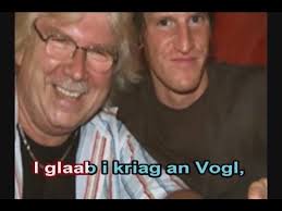 Johnny Mayer Im Radio 98.5 CKWR (Canada)