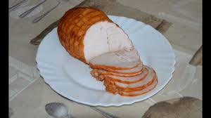 Entre sus nutrientes también se encuentran las vitaminas b9, k, a y b3. Pechuga De Pavo Al Horno Youtube