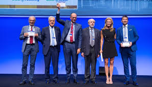 Codice fiscale 01622., via giuseppe mazzini, 17, 52031. Il Gruppo Iccrea Ha Premiato A Roma La Banca Di Anghiari E Stia Atvreport It