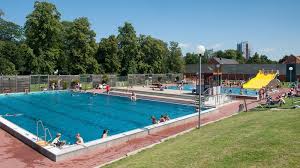 Bremer Bader Weiten Ticketverkauf Fur Senioren Aus Buten Un Binnen