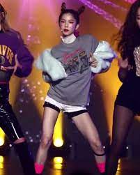 Seunghee, yujin, seungyeon, sorn and yeeun. Tbh My Most Fav Comeback Song Of 2017 So Far Yujin Clc Crystalclear Fancam Seungyeon Seunghee Sorn Elkie Eunbin Yeeun Cube Song Hobgoblin By Clc