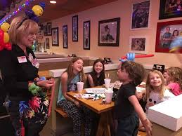 Many fairfax restaurants that offer private dining in fairfax offer space for small groups and patrons that prefer to dine privately. Best Family Friendly Restaurants In Fort Lauderdale Alpha Mom