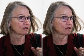 Yahoo! Unveils Its New Logo