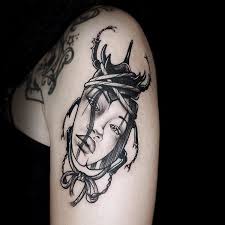 Riagoldtattoo Tattoo Halle Saale M Tattoos Tattoos Skull Tattoo