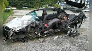 Jajahan gua musang malaysia terletak di 6929,46 km barat laut dari mekkah. Tragedi Pulang Ke Gua Musang