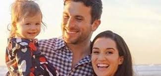 Look: 'Bachelor in Paradise's' Jade Roper, Tanner Tolbert expecting second  child