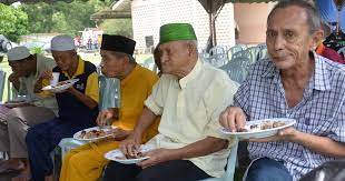 Maybe you would like to learn more about one of these? Bantuan Elaun Orang Tua Rm350 Sebulan Untuk Sara Hidup Inisiatif Kcpbantu Laman Bantuan Sosial Setempat Rakyat Malaysia
