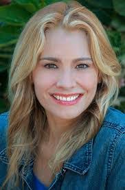 Juliette Bennett's Instagram, Twitter & Facebook