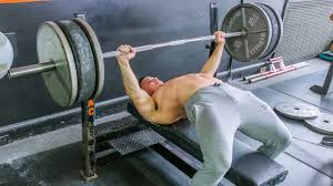 What Is A Respectable Bench Press For An Average Lifter