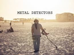 When a pi metal detector detects a metal object a pulse is created of an opposite magnetic field. How Do Metal Detectors Work Magic Of Electromagnetism Voltage Lab
