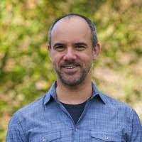 Erez Bustan's Instagram, Twitter & Facebook