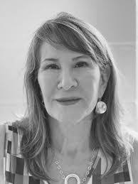 Lisa Ulrich's Instagram, Twitter & Facebook