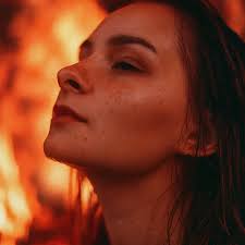 Sara Venus 🦦 (@sara_venus1) vysiela LIVE